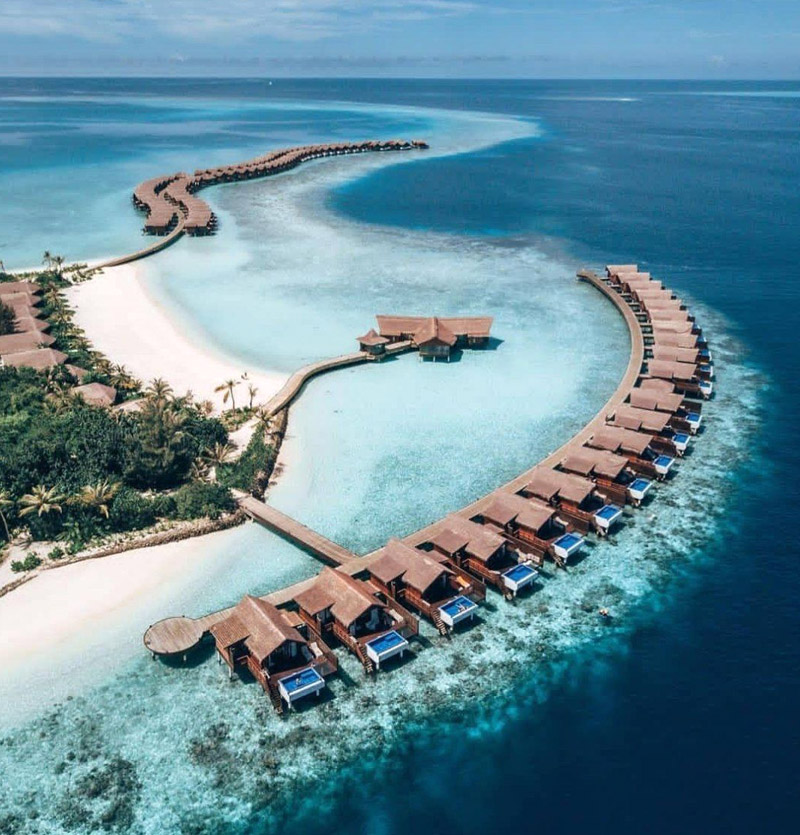 A 4 Night Maldives Package In Grand Park Kodhipparu