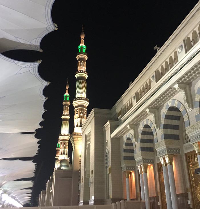 Umrah 10 Nights with 5 Star Hotel